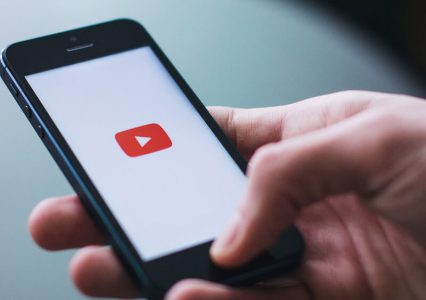 YouTube płaci twórcom za używanie nowych funkcji