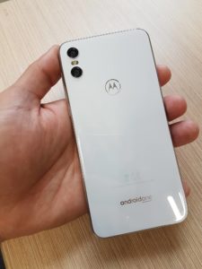 Motorola One back 2