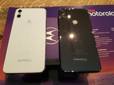 Motorola one 1