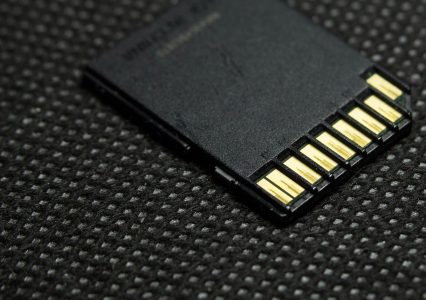 Transfer 4GB/s? Łatwizna dla nowych kart SD!