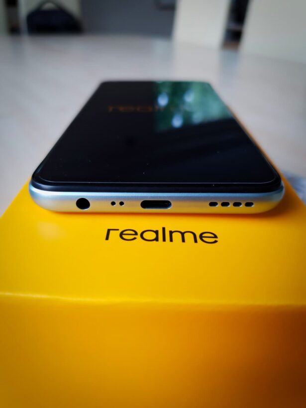 realme 7 4