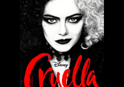 Cruella ubiera się u Prady? Subiektywna recenzja filmu