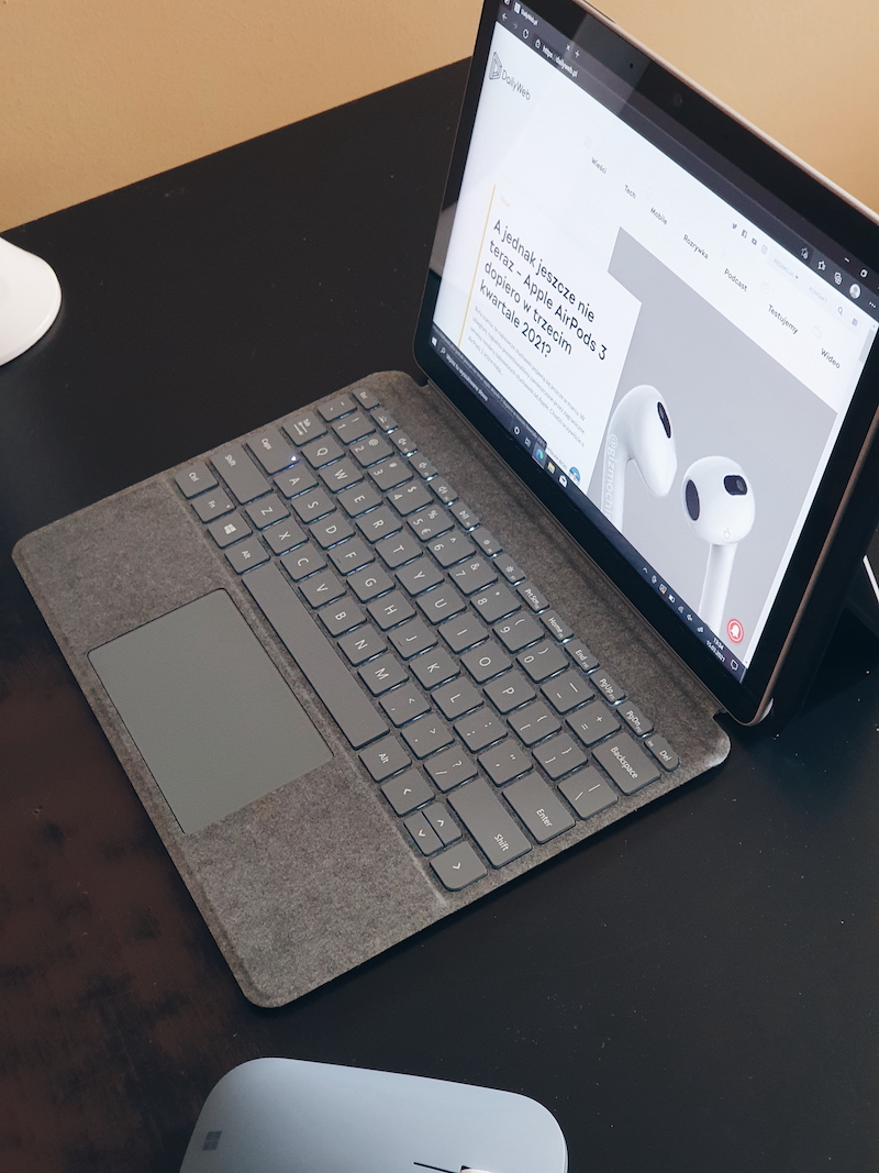 Microsoft Surface Go 2 2