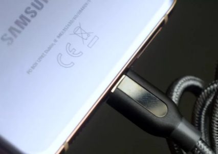 Mam nadzieje, że to żart. Seria Samsung S22 z ładowaniem tylko 25 W?