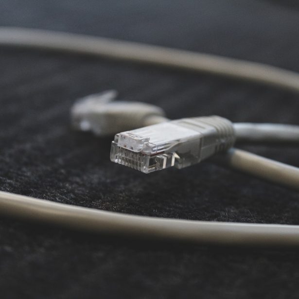 Internet domowy od sieci komórkowej. Jestem zdumiony jak to działa!