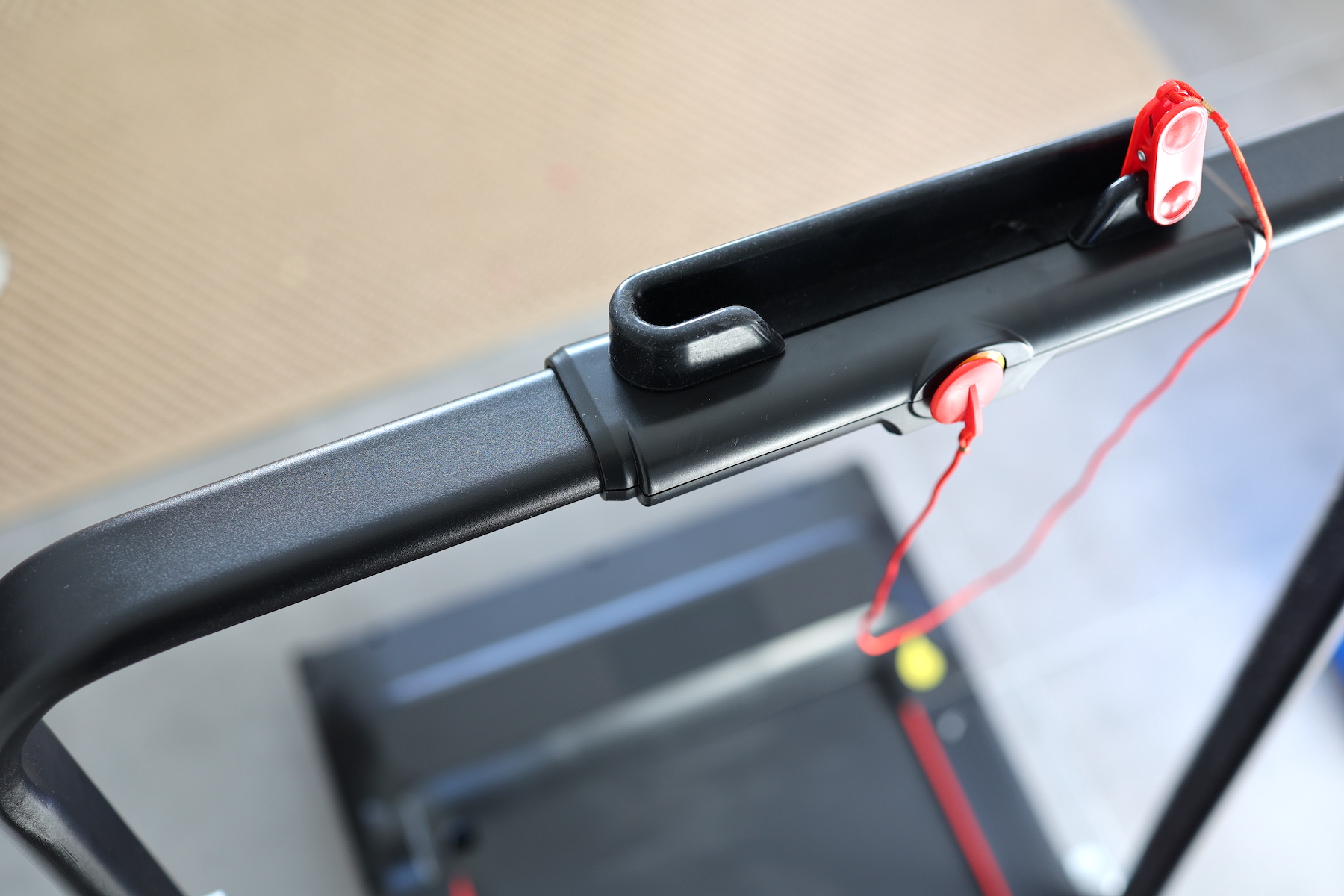 Niedroga elektryczna bieżnia, którą schowacie pod łóżkiem? Proszę bardzo 13 1G7A1768