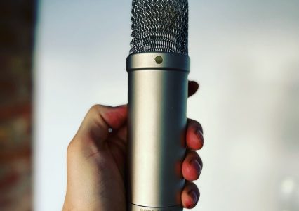 Rode NT1-A – koszyk, pop filtr i porządny mikrofon, poznajcie zestaw prawdziwego Podcastera