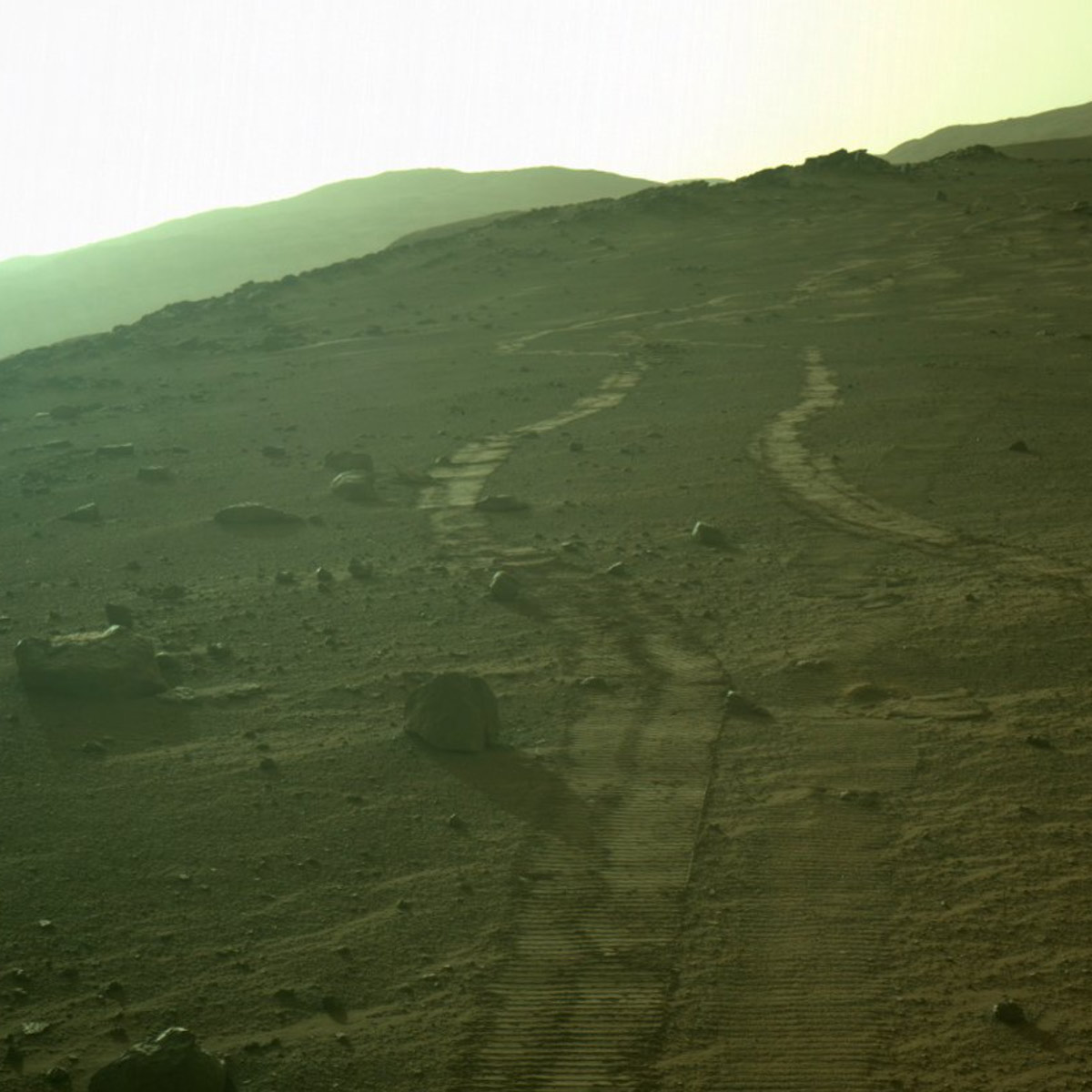 Co można robić na Marsie? Pobić 17-letni rekord, dokonał tego łazik Perseverance