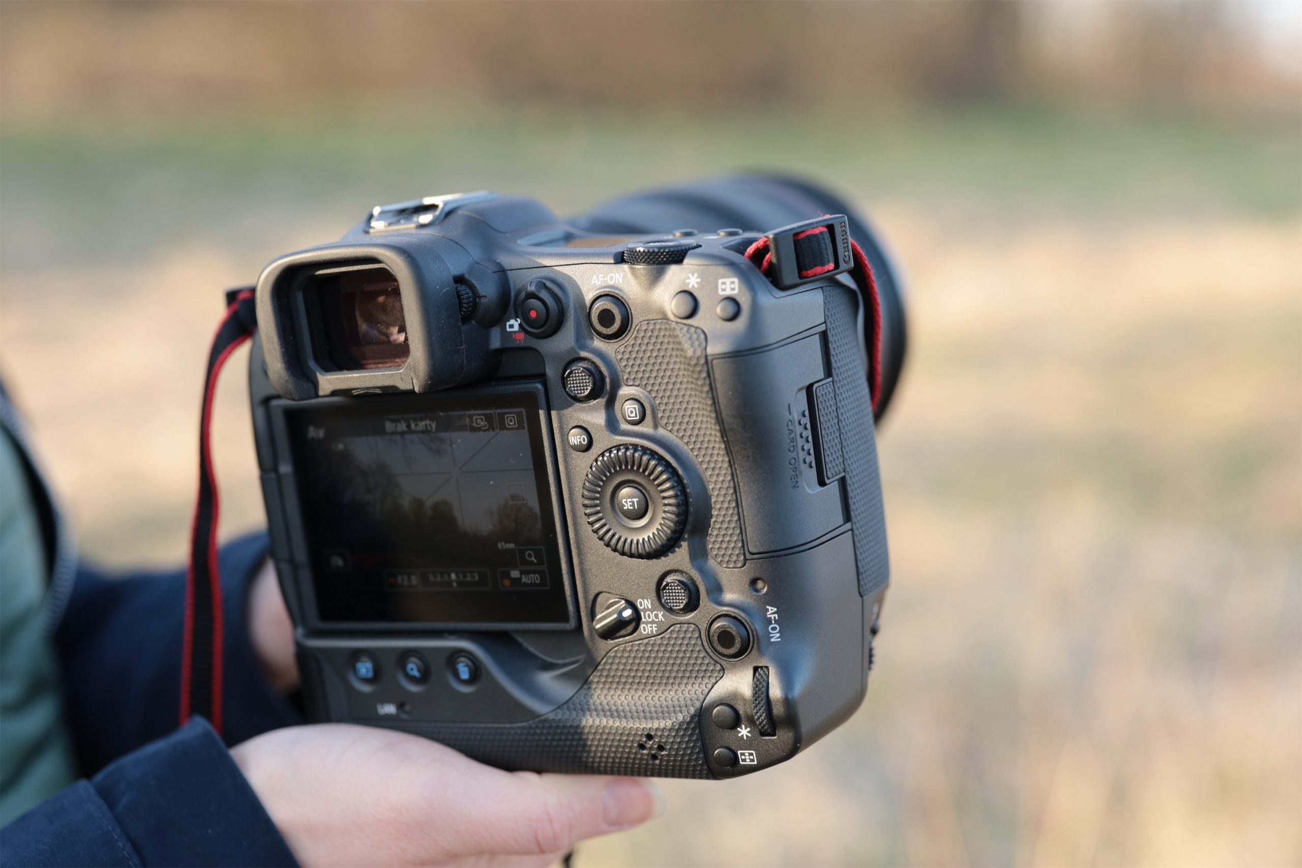 Canon EOS R3