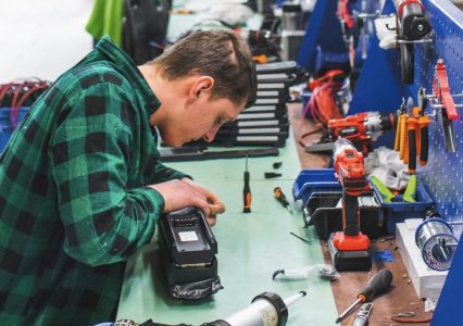 Green Cell pod Krakowem uruchomił fabrykę baterii do elektrycznych rowerów