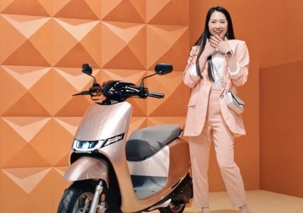KYMCO Ionex szturmuje Europę przez Włochy. To pierwszy krok na rynku usług wymiany i wypożyczania baterii do skuterów elektrycznych