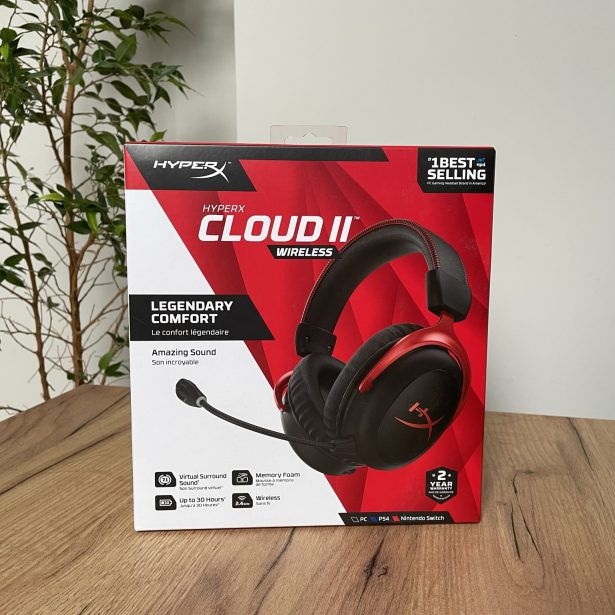 Słuchawki Sennheiser Momentum 4 Wireless zapewnią do 60 godzin pracy na baterii 7 HyperX Cloud II Wireless – znana jakość, ale bez kabla – recenzja
