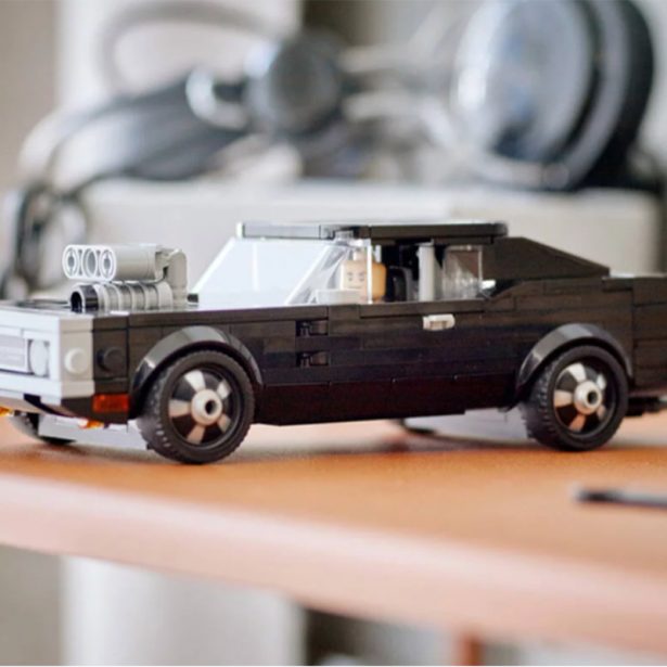 Avatar powraca wcześniej, niż przypuszczano. Tym razem, w formie zestawu LEGO 7 Dodge Charger Dominica Toretto z Szybkich i wściekłych trafi na półkę z LEGO
