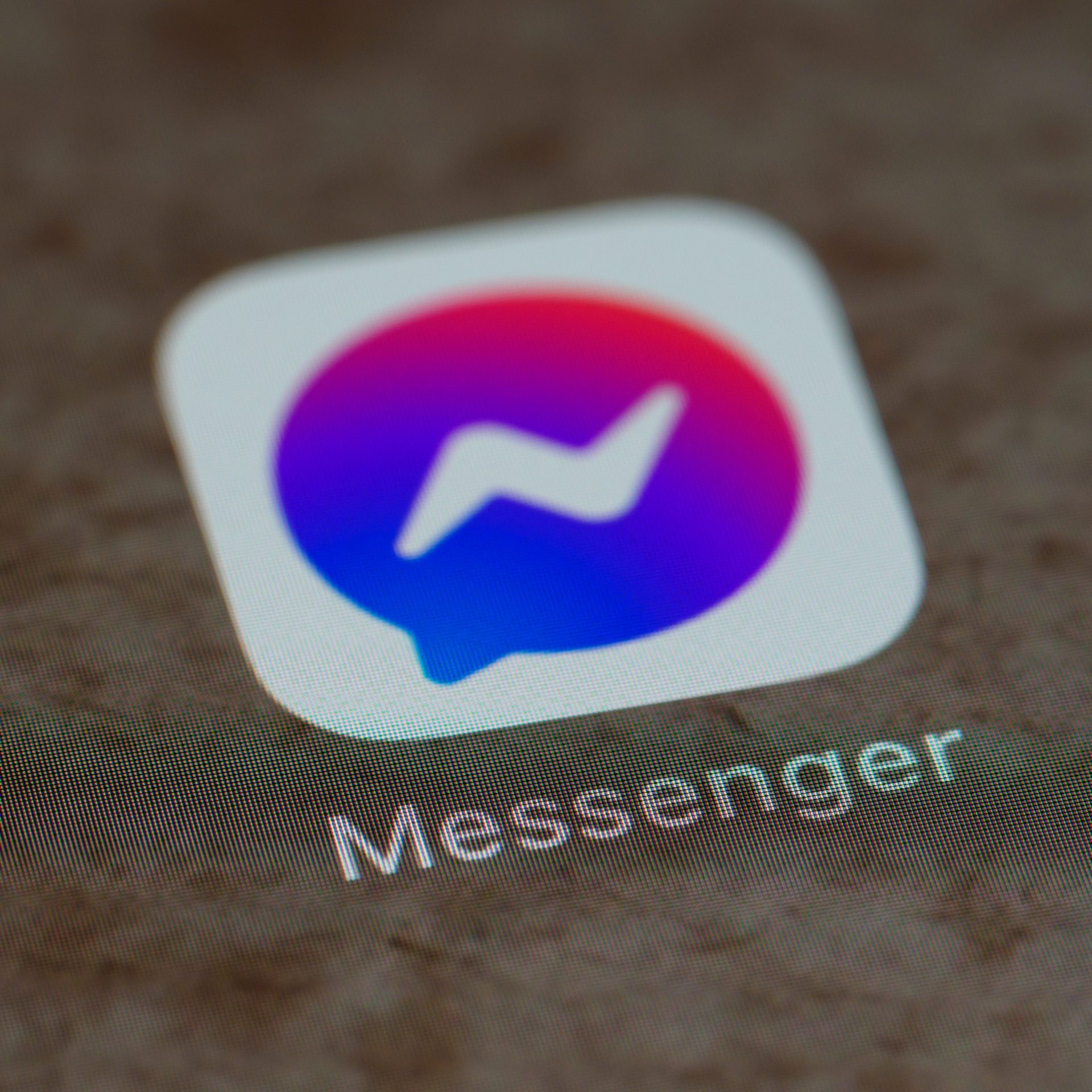 Messenger zostanie całkowicie objęty szyfrowaniem end-to-end 6 brett jordan xdBNTAdqU3A unsplash scaled e1660508033245
