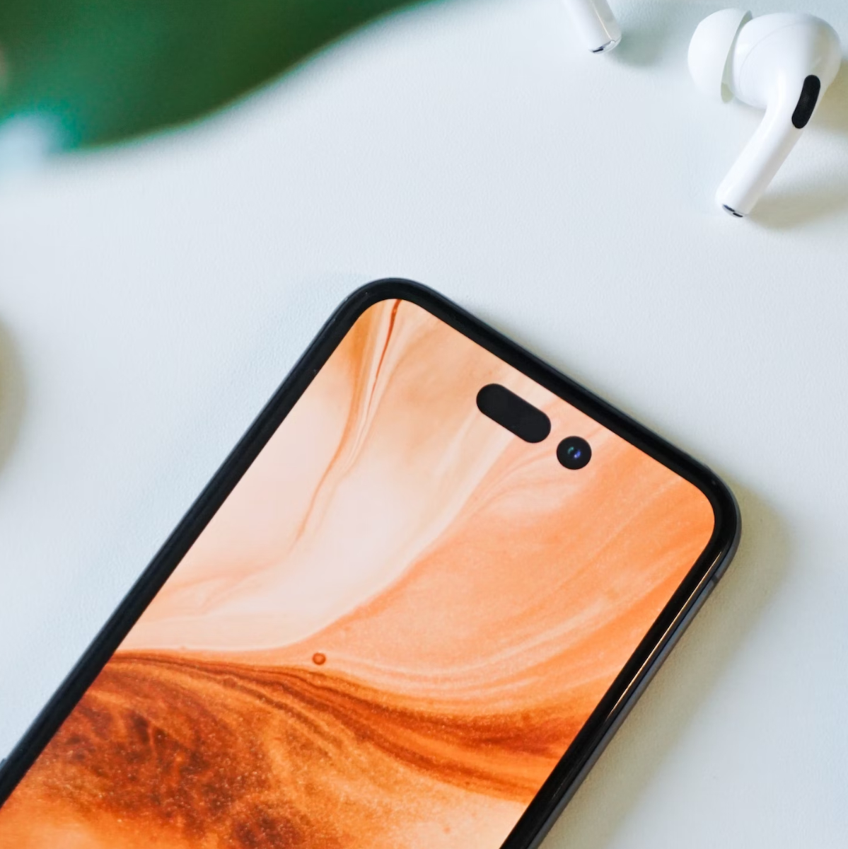 iPhone 14