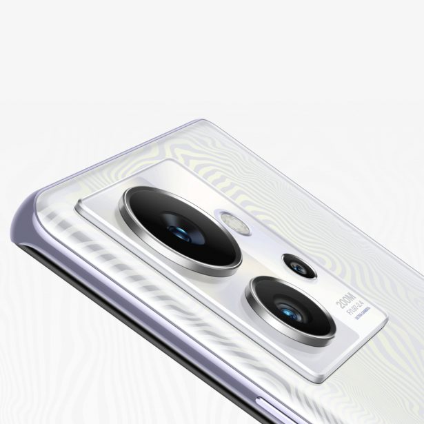 Premiera Infinix Zero Ultra: smartfon naładujesz w 12 minut przy użyciu 180 W ładowarki. Jest też aparat 200 MP