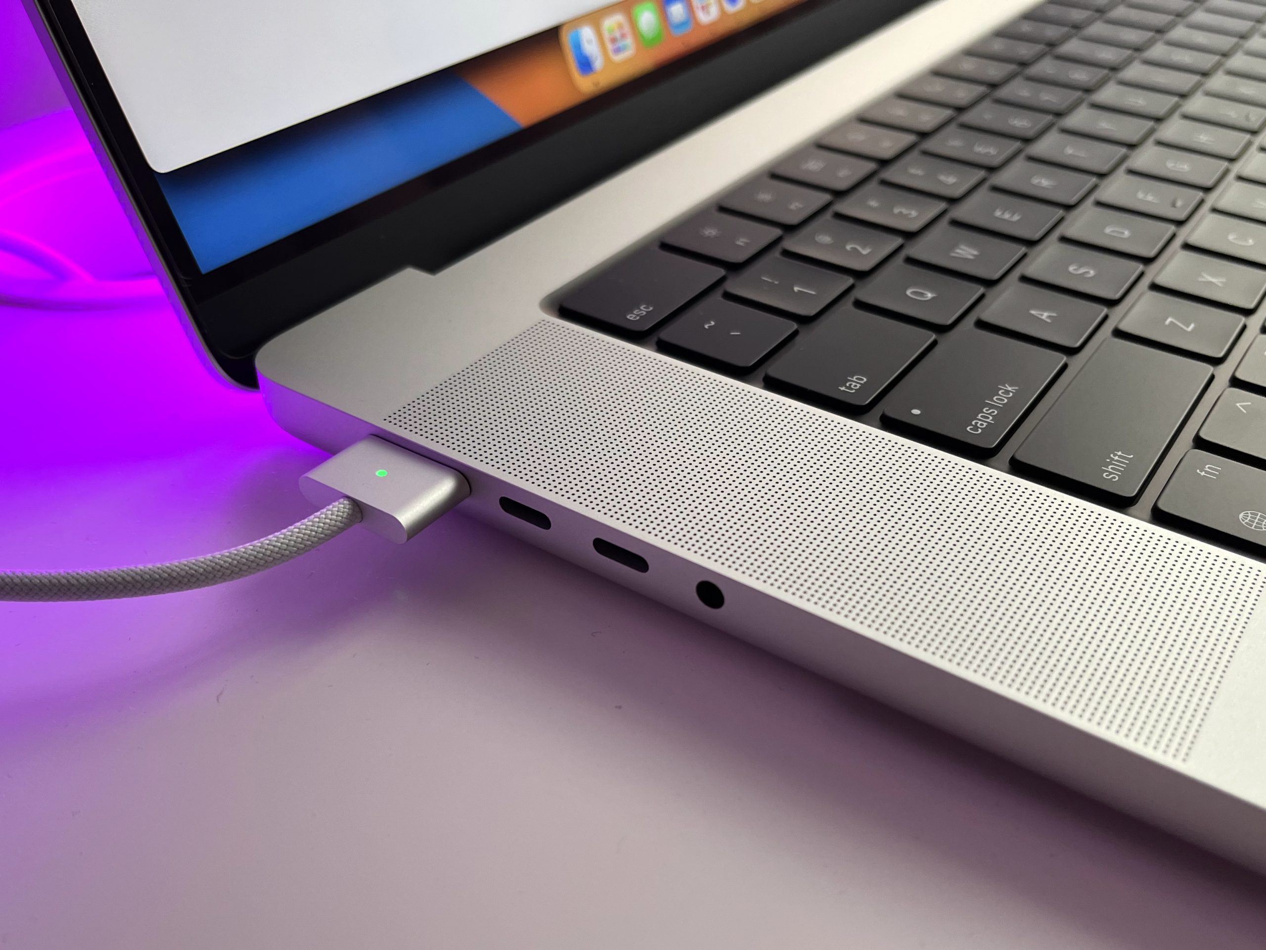 Macbook Pro 2 1 scaled