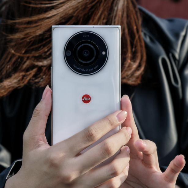 Premiera Leica Leitz Phone 2: fotograficzny smartfon z 1-calowym sensorem i flagową specyfikacją – cena zwala z nóg