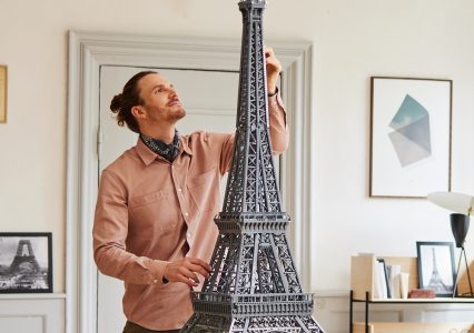 LEGO Wieża Eiffla to najwyższy zestaw w historii firmy. Wcale nie jest jednak najdroższy, kosztuje 2950 zł