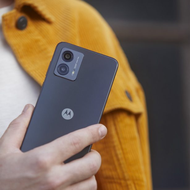 Motorola moto g53 5G: recenzja niedrogiego smartfonu z głośnikami stereo i świetną baterią