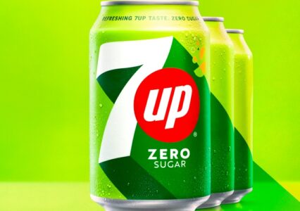 7UP odświeża logo i design puszek