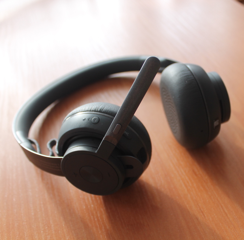 Logitech Zone Wireless Plus to zgrabne słuchawki