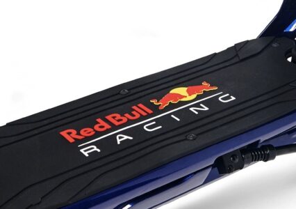 Nowy Red Bull Racing 10 Pro – większe koła, amortyzacja i lekka waga
