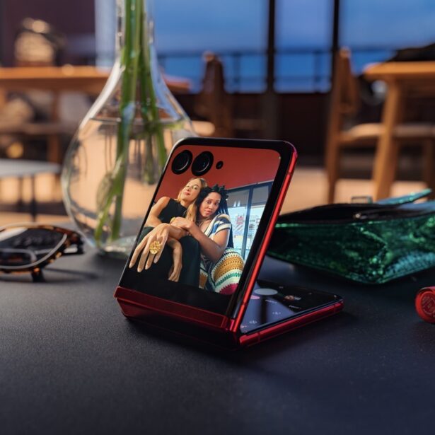 Nowa Motorola razr 40 oraz Motorola razr 40 ultra już oficjalnie. W końcu ktoś daje wybór