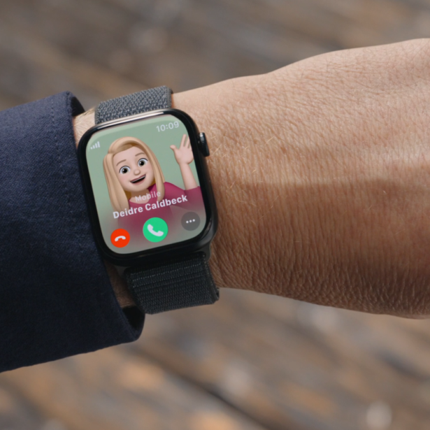 Apple przedstawia nową aplikację Dziennik oraz funkcję Spatial Video 17 WatchOS 10.2 dla Apple Watch już jest! Apple przywraca funkcję, którą kochaliśmy