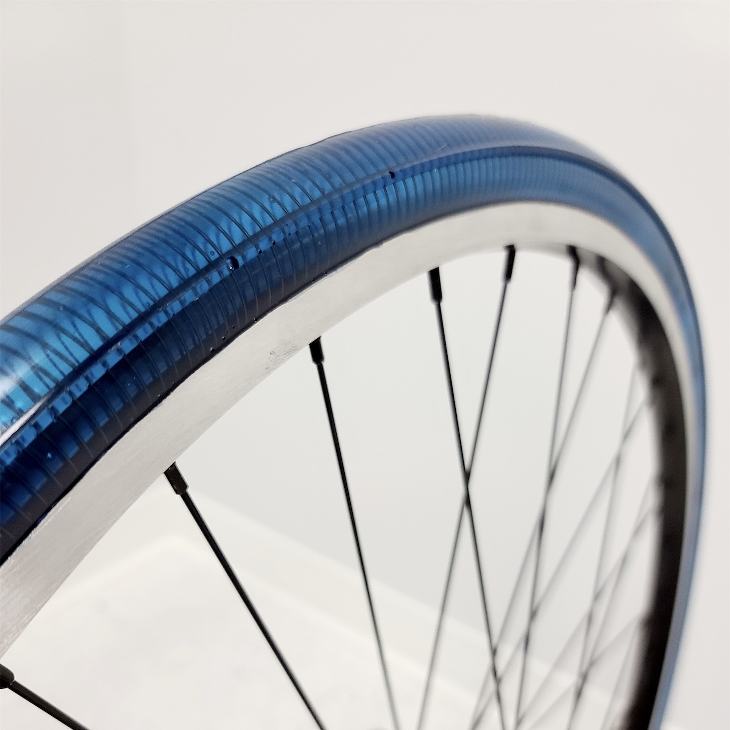 The SMART Tire Company