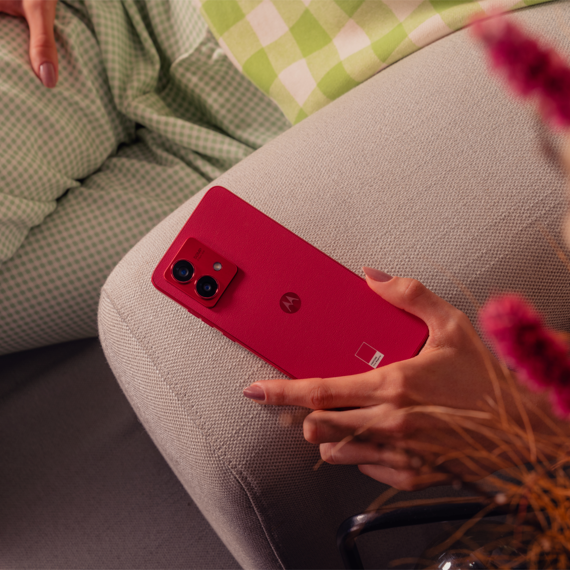moto g84 1