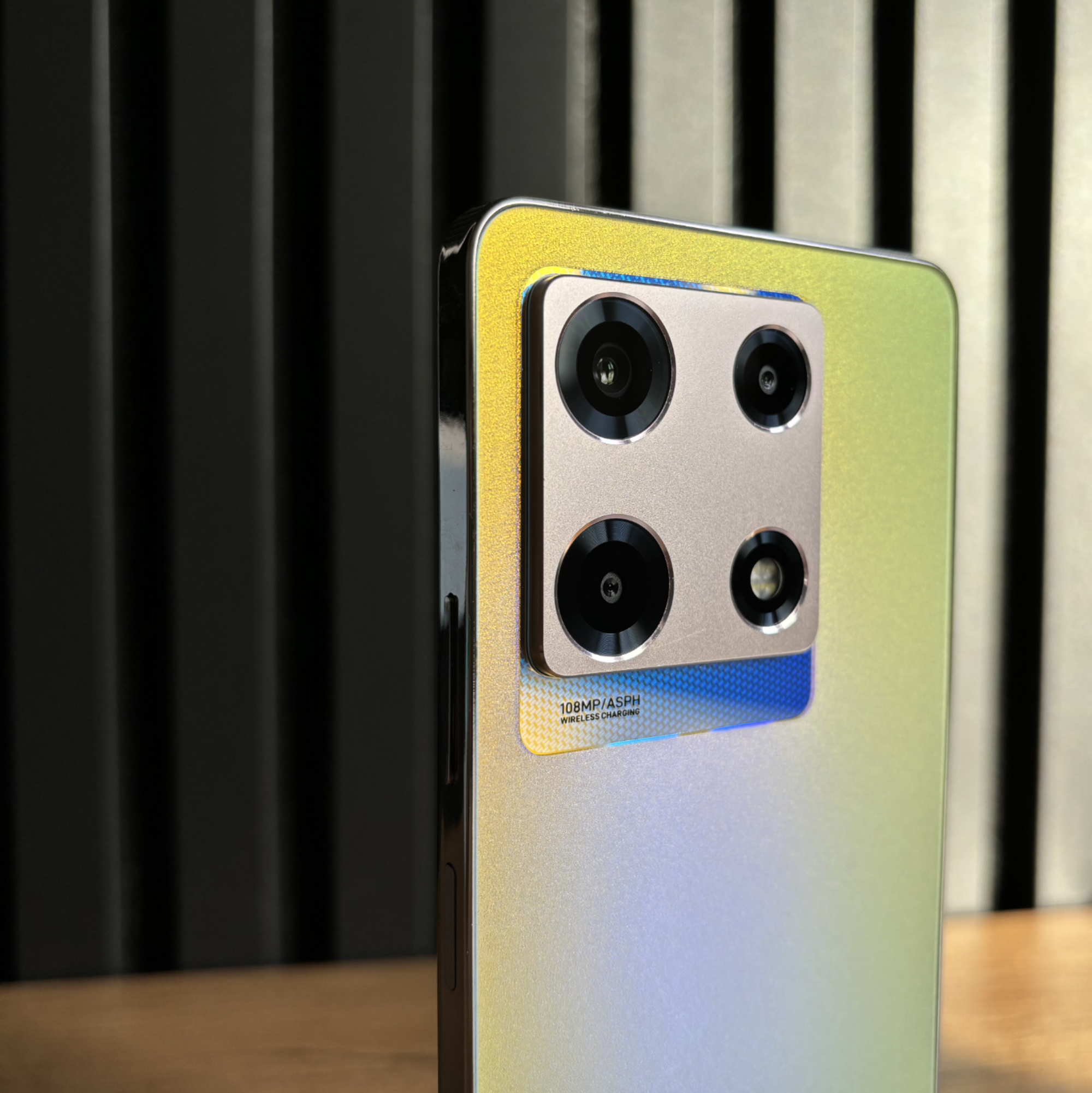 Infinix NOTE 30 Pro 0