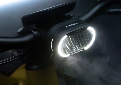 Supernova M99 PRO 2 – powrót króla rowerowych świateł! 3000 lumenów za 1600 zł i wiele innych nowości