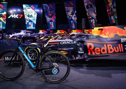 Skarper od Hoy’a zyskuje wsparcie teamu F1 Red Bull. Olimpijczyk przerobi Twój rower na elektryka!