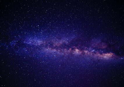 Ciemna materia: niewidzialny architekt Wszechświata
