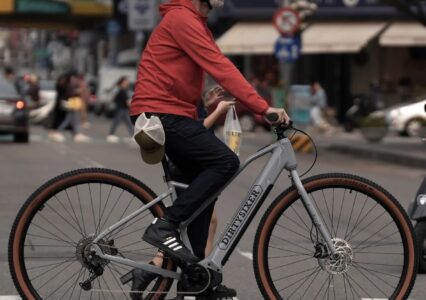 Dirtysixer – rower elektryczny z 36-calowymi kołami. To wygoda, na którą pokusił się Shaquille’a O’Neal