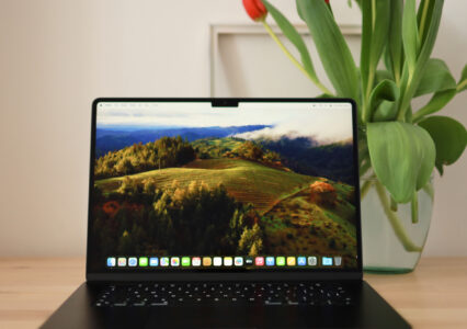 MacBook Air M3 to komputer idealny dla twórców