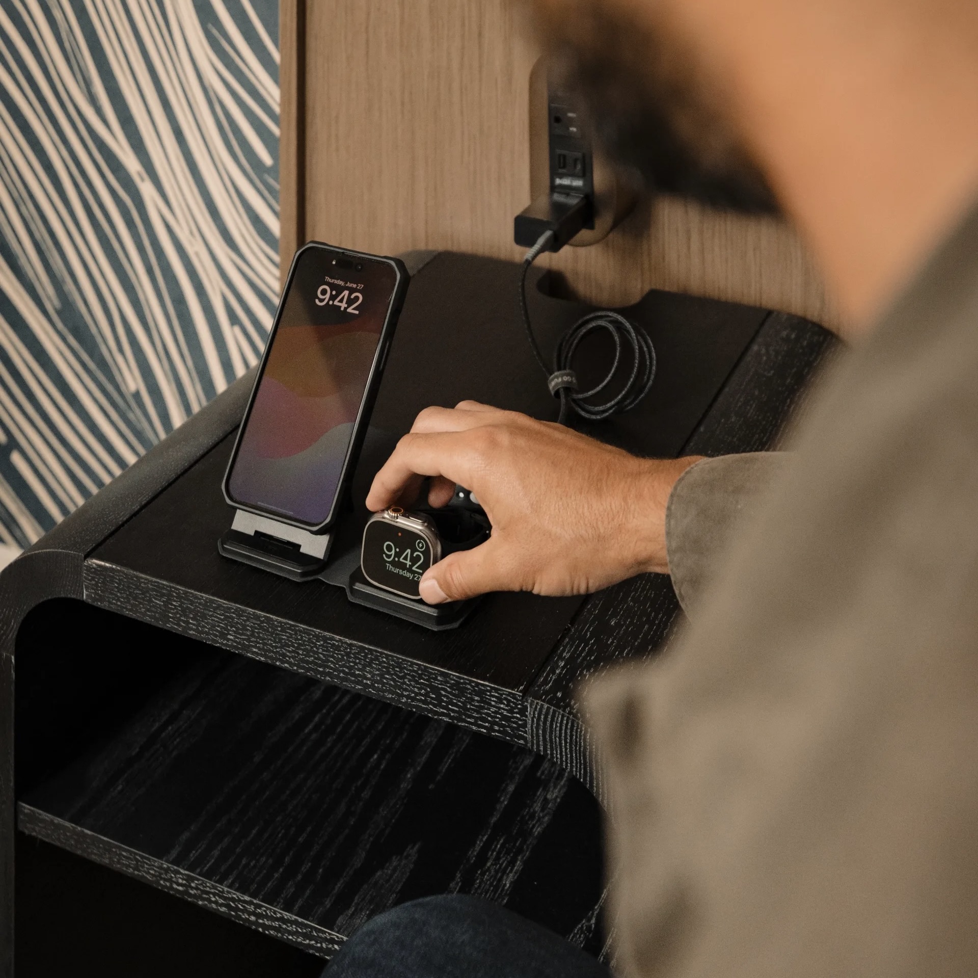 UAG wprowadza ładowarkę dla podróżników. Jest świetna, ale droga