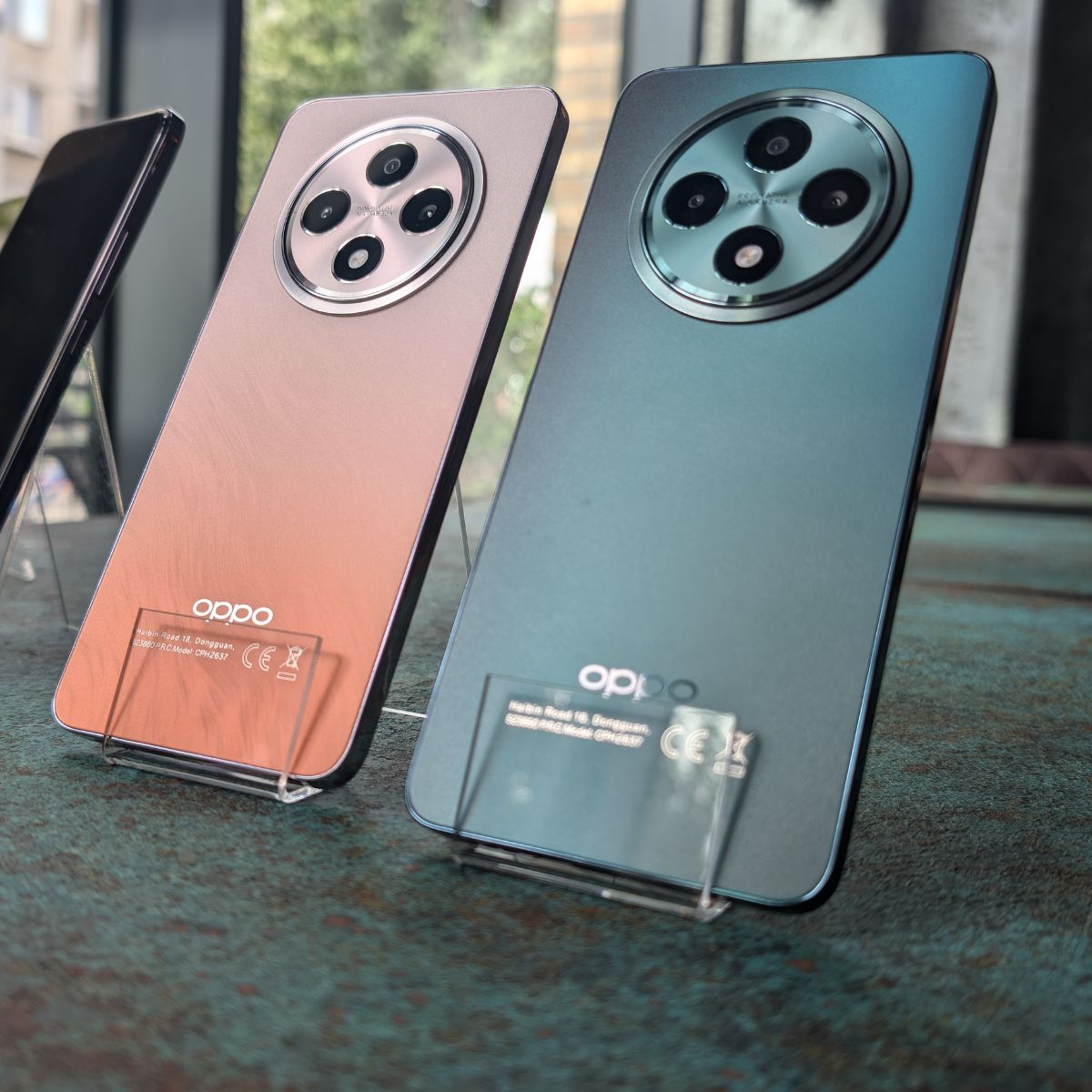 OPPO Reno12 FS 5G