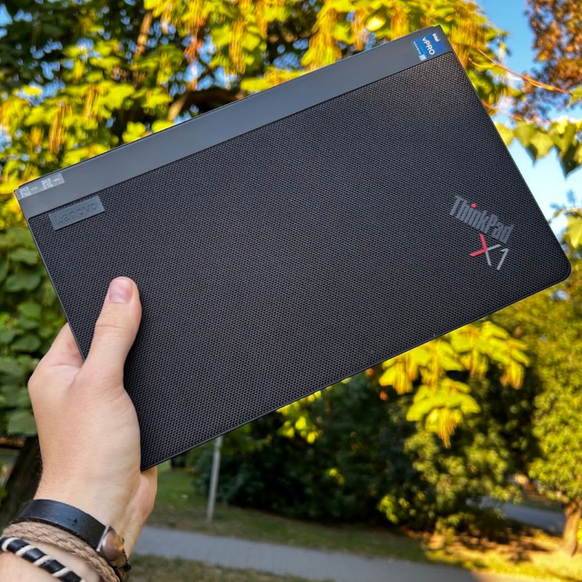 ThinkPad X1 Fold 16 Gen 1