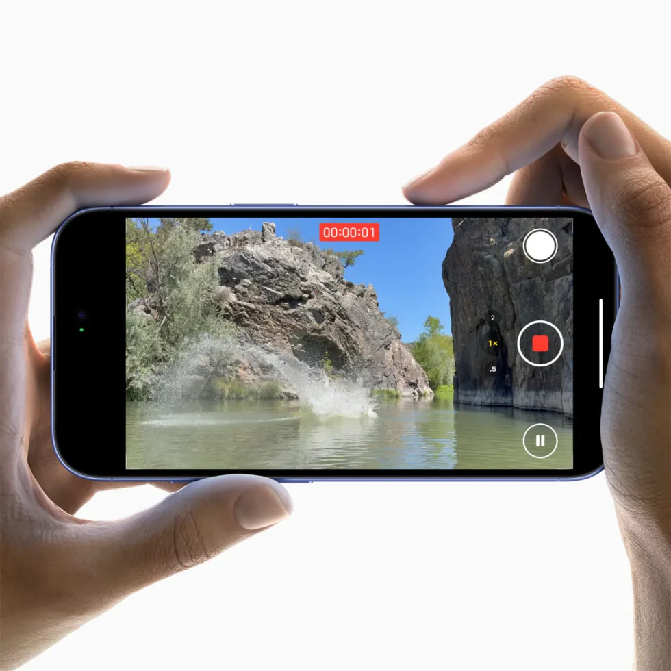 Apple iPhone 16 Camera Control