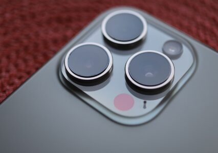Apple iPhone 17 może wyglądać jak Google Pixel – są zdjęcia