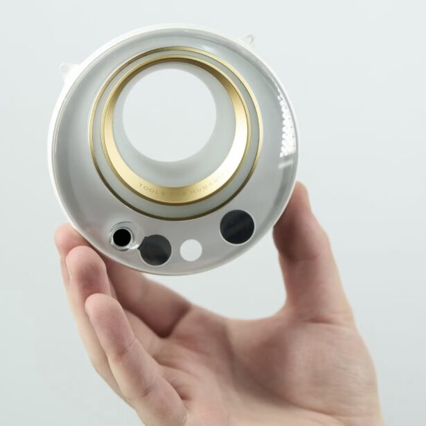 Blokchain World oraz magiczna kula Orb od Sama Altmana, która powie czy jesteś botem AI czy normalnym człowiekiem