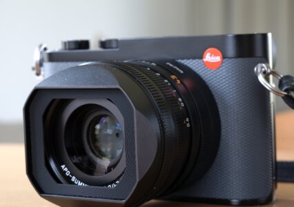 Leica Q3 43 w moich rękach. Czy to aparat doskonały?