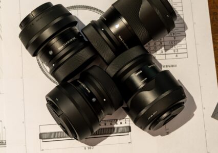Sigma pokazuje cztery stałki dla Canonów z matrycą APS-C