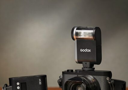 Trzy nowe małe lampy od Godox