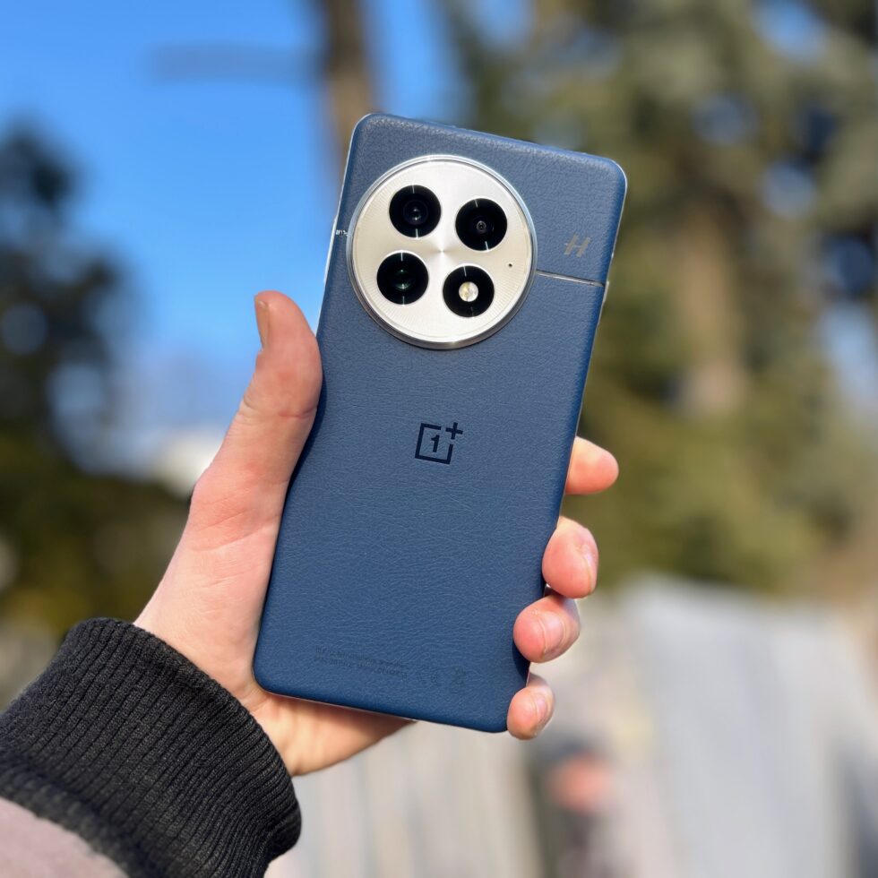 Testujemy OnePlus 13. To niezwykle wydajny fotosmartfon, którego aż chce się używać