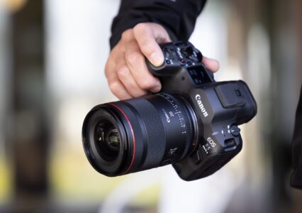 Canon ma zamiar zremiksować projekt zooma i pokazać kolejne ważne szkło dla APS-C