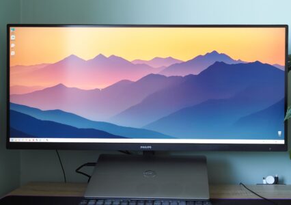 Philips 346E2LAE – monitor, który zmienia perspektywę