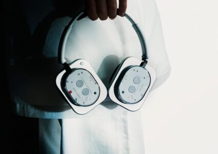 Nothing Headphone (1) – nauszne słuchawki powstałe we współpracy z KEF